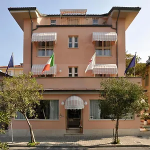 Florentia *** Lido di Camaiore